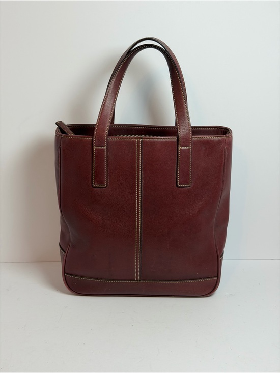 Coach Handbags - Vintage Red Coach Hampton Lunch Tote Bag with Contrast Stitching